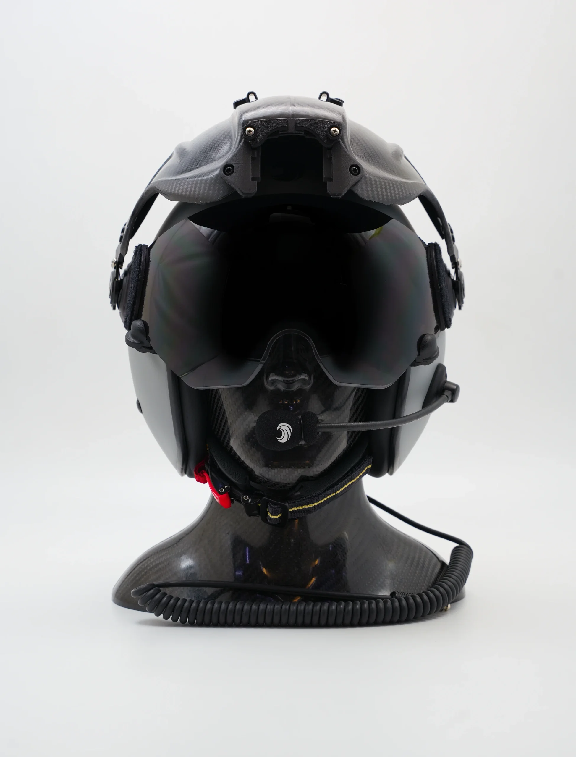helicopter-helmet-rt-nvg-mount-front HORUS HH-77/RT helicopter flight helmet, front view with visor down and NVG mount